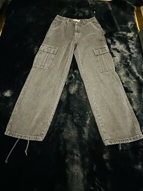 Levi’s 94 Baggy Cargo Jeans Black Washed Denim Drawstring Hem W25 L30 NWOT
